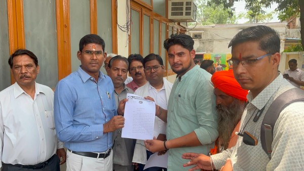 अधिकारियों की मेहरबानी या बड़ा खेल? रथेड़ी के राशन डीलर को बचाने के लिए ‘फर्जी’ जांच रिपोर्ट बनाने का आरोप!